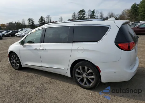 2017 Chrysler Pacifica Limited z USA, uszkodzony, nr VIN 2C4RC1GG7HR633457